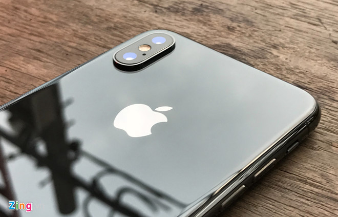 Phone X là mẫu điện thoại kỷ niệm 10 năm của Apple.