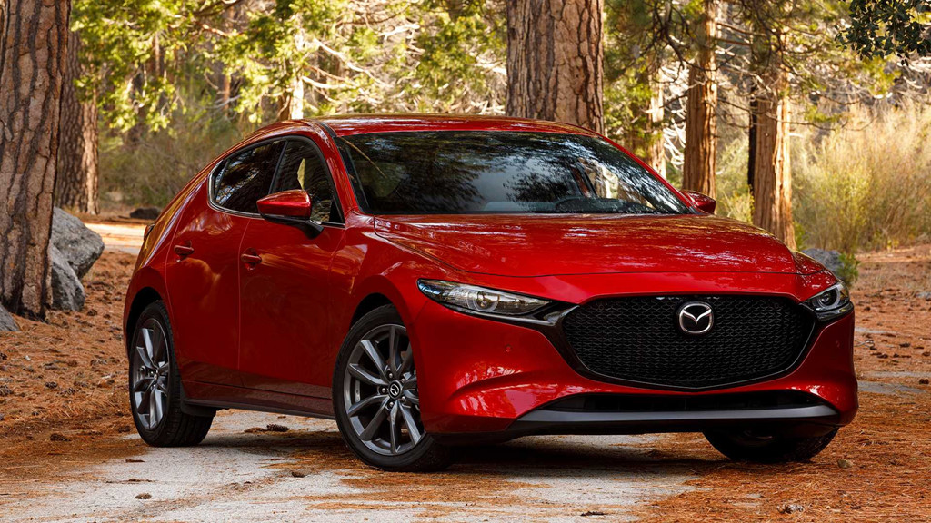 Mazda3 2019 sở hữu động cơ Skyactiv-X hoàn toàn mới của Mazda. Ảnh: Motor1
