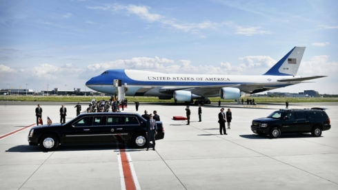 Chuyên cơ Airforce One chở Tổng thống Mỹ.