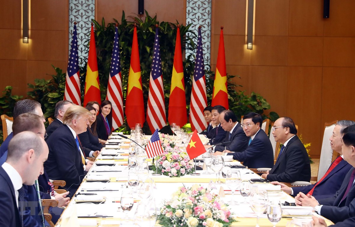 Thủ tướng Nguyễn Xuân Phúc hội đàm Tổng thống Hoa Kỳ Donald Trump. (Ảnh: Thống Nhất/TTXVN)
