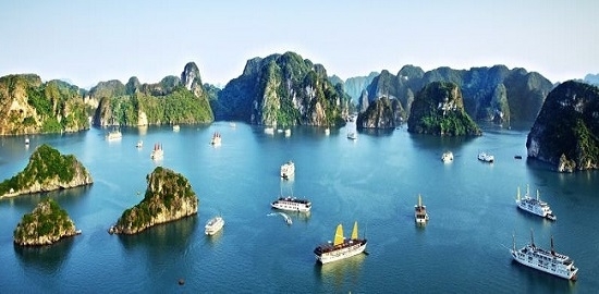 Vịnh Hạ Long của Việt Nam luôn ở trong top các điểm đến hấp dẫn nhất thế giới. Ảnh: Internet