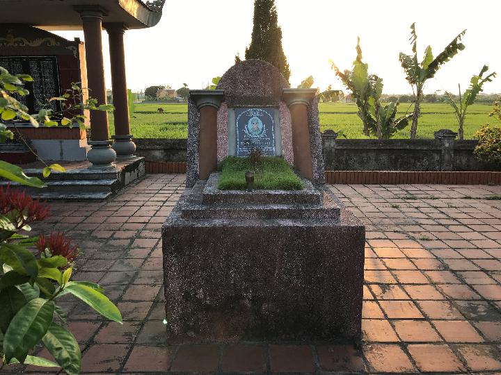 Phần mộ liệt sĩ Đỗ Chu Bỉ tại Nghĩa trang liệt sĩ xã An Lâm, huyện Nam Sách, tỉnh Hải Dương.