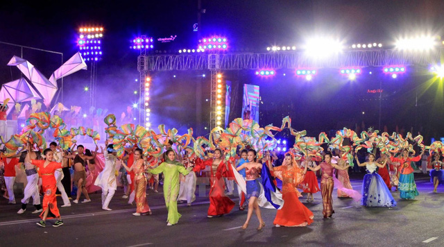 Festival Biển Nha Trang - Khánh Hòa năm 2019 với gần 50 hoạt động văn hóa - văn nghệ, thể dục - thể thao, thương mại và hội thảo khoa học - Ảnh minh họa - Nguồn: TTXVN