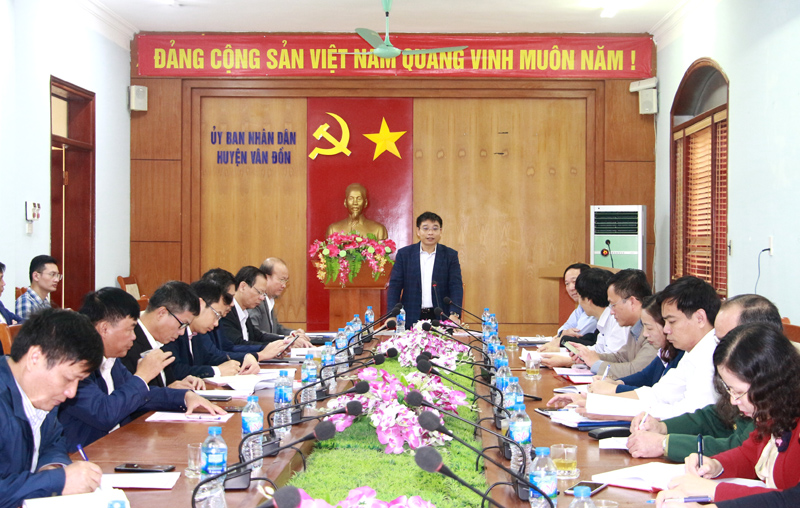 Đồng chí Nguyễn Văn Thắng, Phó Chủ tịch UBND tỉnh, phát biểu kết luận.