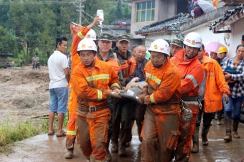 Một vụ lở đất tại Trung Quốc. Ảnh: Reuters.