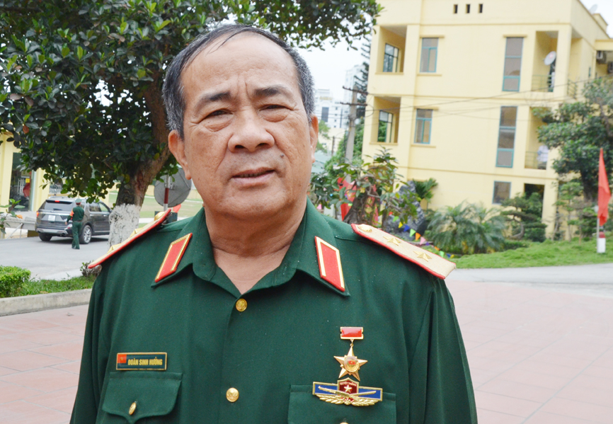 Trung tướng Đoàn Sinh Hưởng.