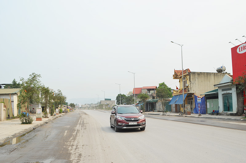Tỉnh lộ 337 đoạn qua phường Hà Khánh, TP Hạ Long được chỉnh trang nâng cấp, nhận được sự đồng tình ủng hộ của nhân dân.