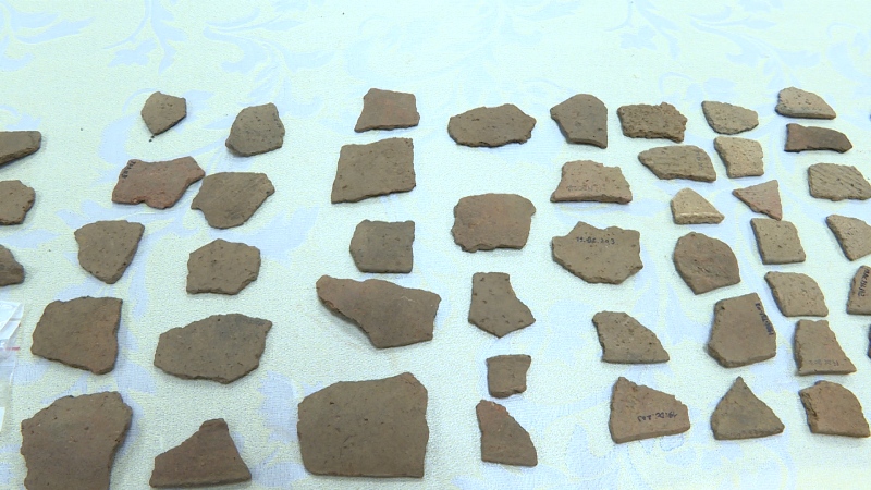 Di vật khảo cổ làm từ gốm thu được tại khu vực Đồng Chổi