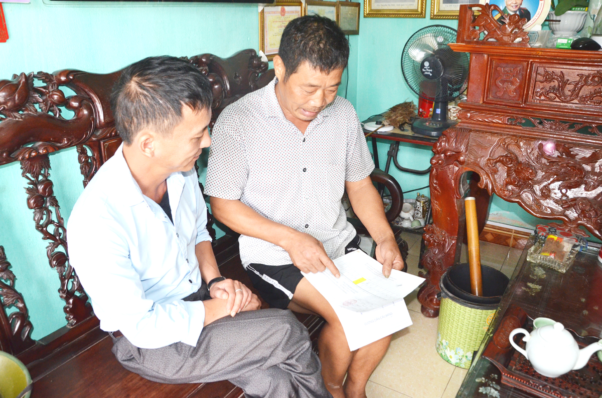 Gia đình ông Đỗ Văn Bình (thôn Chân Đèo, xã Thống Nhất, huyện Hoành Bồ) ký hợp đồng đổi đất với chủ đầu tư từ năm 2007.