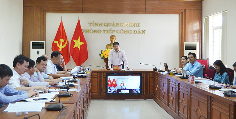 Đồng chí Nguyễn Văn Thành, Phó Chủ tịch UBND tỉnh chủ trì buổi tiếp công dân.