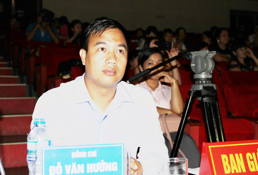 Anh Đỗ Văn Hưởng, Trưởng Ban Giám khảo Hội thi Họa my Vàng năm 2019.