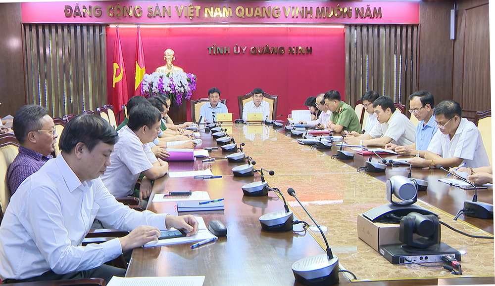 Quang cảnh Hội nghị trực tuyến tại điểm cầu Quảng Ninh.