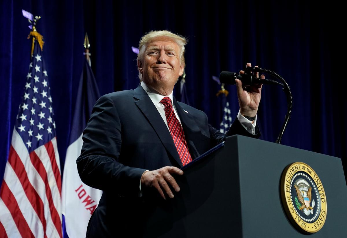 Tổng thống Mỹ Donald Trump phát biểu tại một buổi gây quỹ ở Des Moines, Iowa hôm 11/6.
