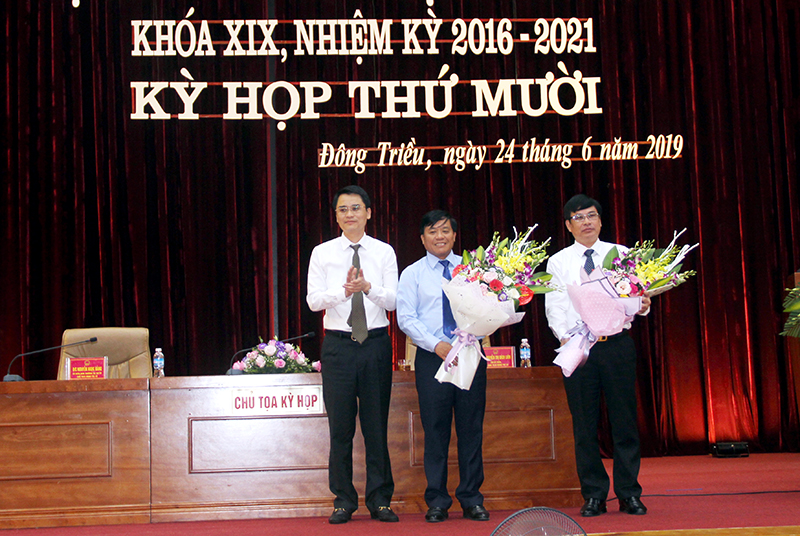 Đồng chí Nguyễn Khắc Dũng được bầu giữ chức vụ Phó Chủ tịch UBND TX Đông Triều