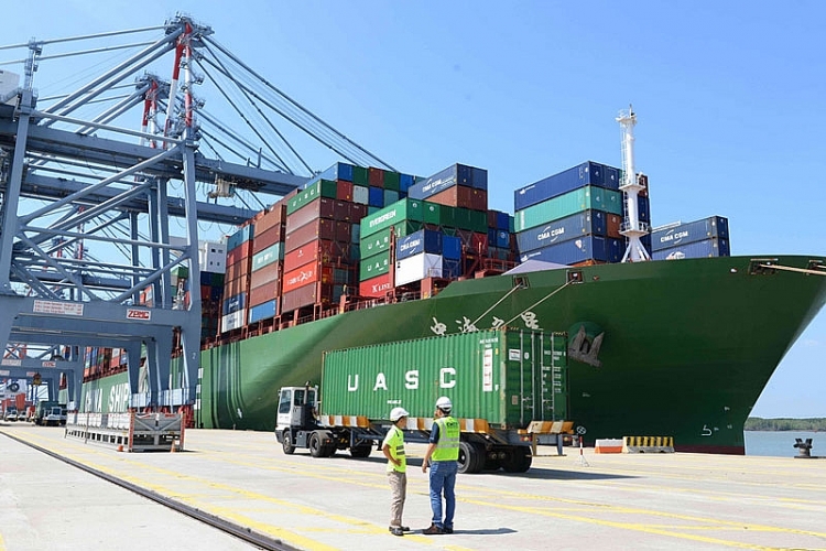 6 tháng đầu năm 2019, hàng hóa qua cảng biển tăng 13%. Ảnh minh họa