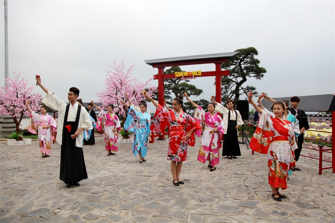 Nhiều đội Yosakoi hứa hẹn các màn biểu diễn đặc sắc khác nhau ở Lễ hội Mặt trời mọc 2019.