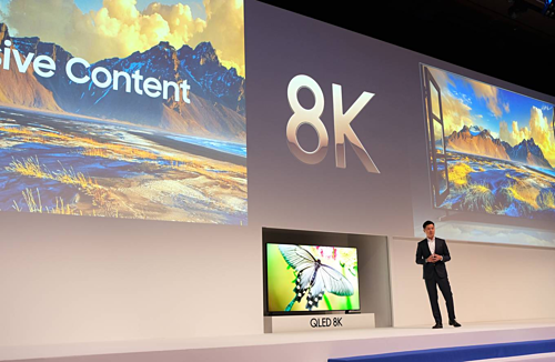 TV 8K có mặt trên thị trường từ cuối năm ngoái nhưng doanh số thấp hơn nhiều kỳ vọng. Ảnh: Tuấn Hưng.