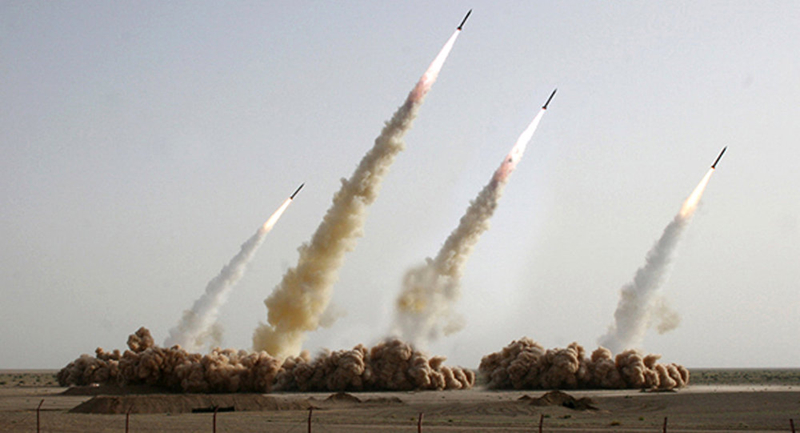 Iran dọa “xóa sổ” tàu sân bay Mỹ bằng tên lửa. Ảnh: AFP