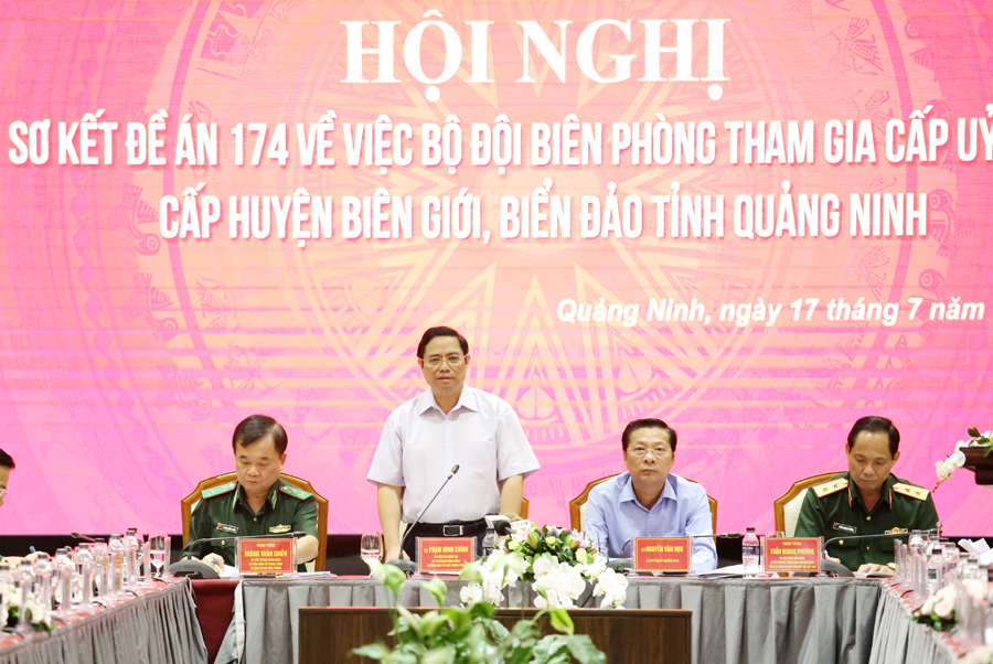 Đồng chí Phạm Minh Chính, Ủy viên Bộ Chính trị, Bí thư Trung ương Đảng, Trưởng Ban Tổ chức Trung ương, phát biểu kết luận.