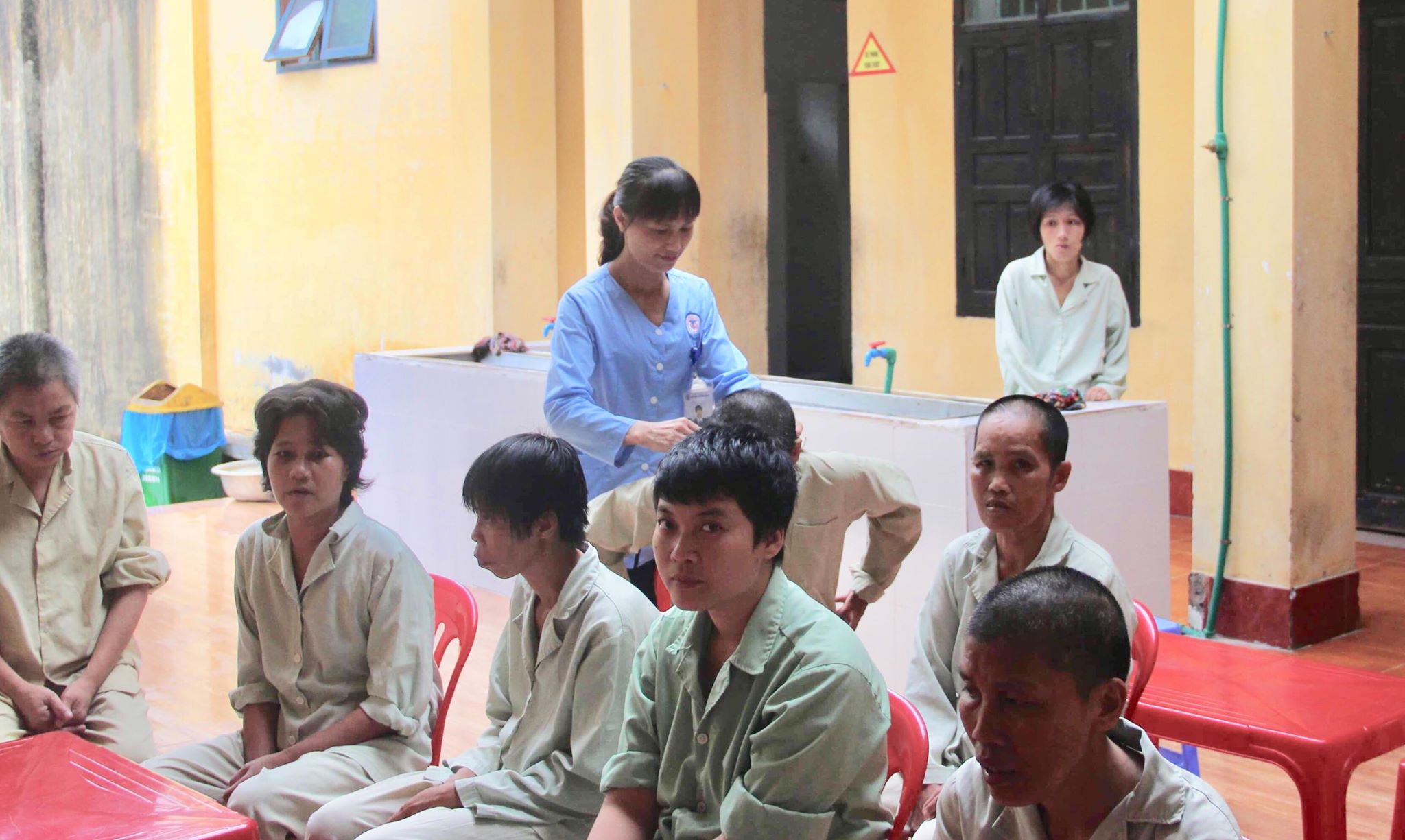 Những bệnh nhân nữ tâm thân vô thừa nhận tại Bệnh viện BVSK tâm thần tỉnh Quảng Ninh