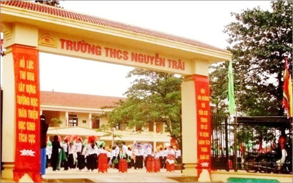 Trường THCS Nguyễn Trãi nơi xảy ra sự việc.