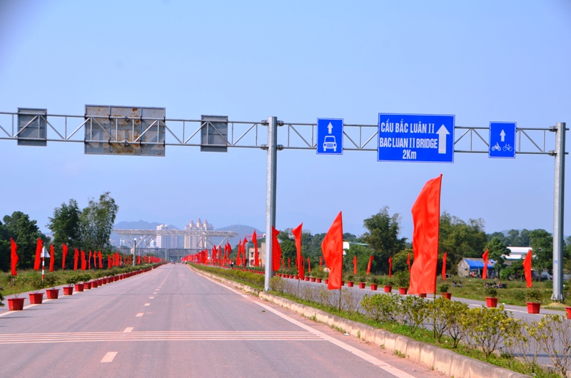 dự án Khu đô thị hai bên đường dẫn cầu Bắc Luân II (giai đoạn 1) tại phường Hải Hòa đang được nghiên cứu đàu tưu.
