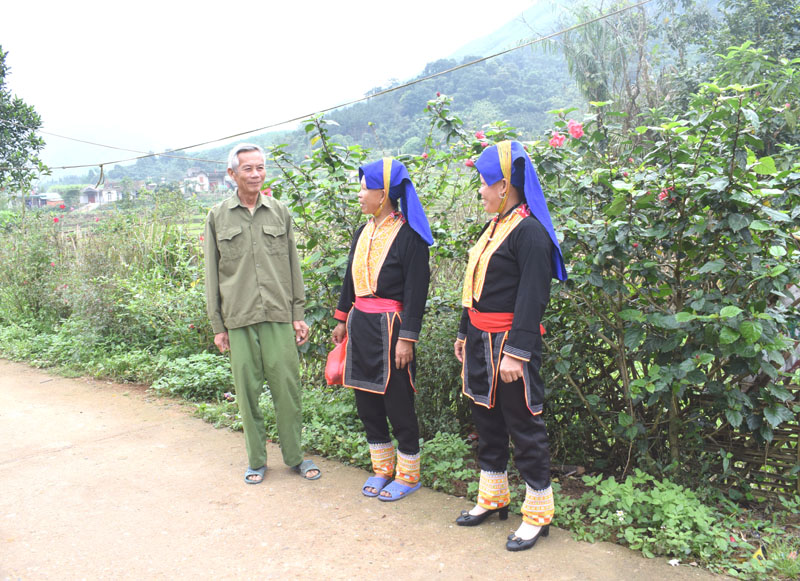 Từ khi chưa thành lập CLB người dân thôn Nà bắp, xã Đồn Đạc đã luôn ă mặc giữ gìn truyền thống dân tộc mình