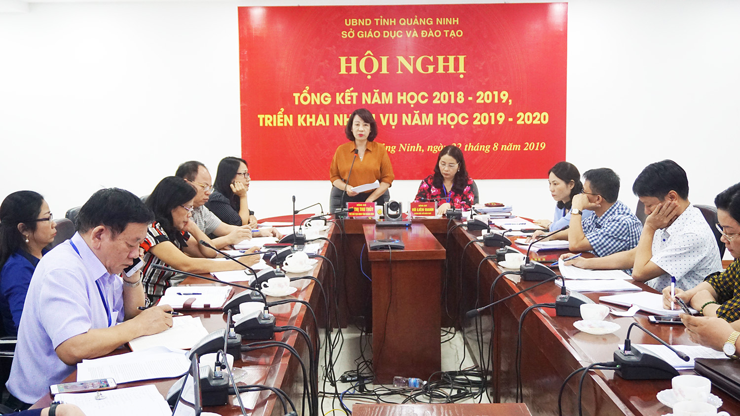 Đồng chí Vũ Thị Thu Thủy, Phó Chủ tịch UBND tỉnh phát biểu chỉ đạo tại hội nghị.