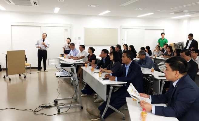 Đoàn công tác tỉnh Quảng Ninh đã tham dự Hội thảo giao thương hợp tác kinh tế Việt Nam - Nhật Bản tại Wakayama.