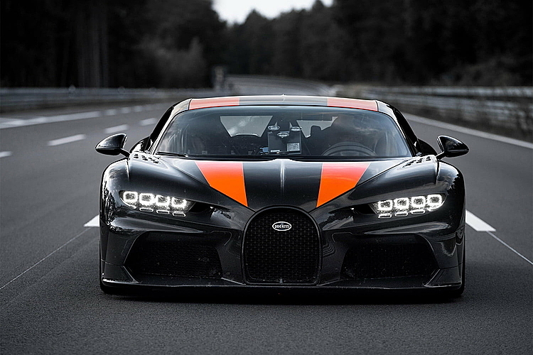Bugatti Chiron trên đường lập kỷ lục tốc độ hôm 2/9 tại Đức.