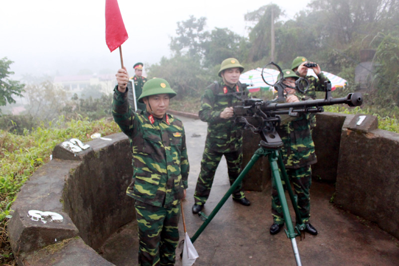 Lực lượng thường trực thuộc Ban Chỉ huy Quân sự TP Móng Cái tổ chức huấn luyện sẵn sàng chiến đấu. Ảnh: Quang Minh