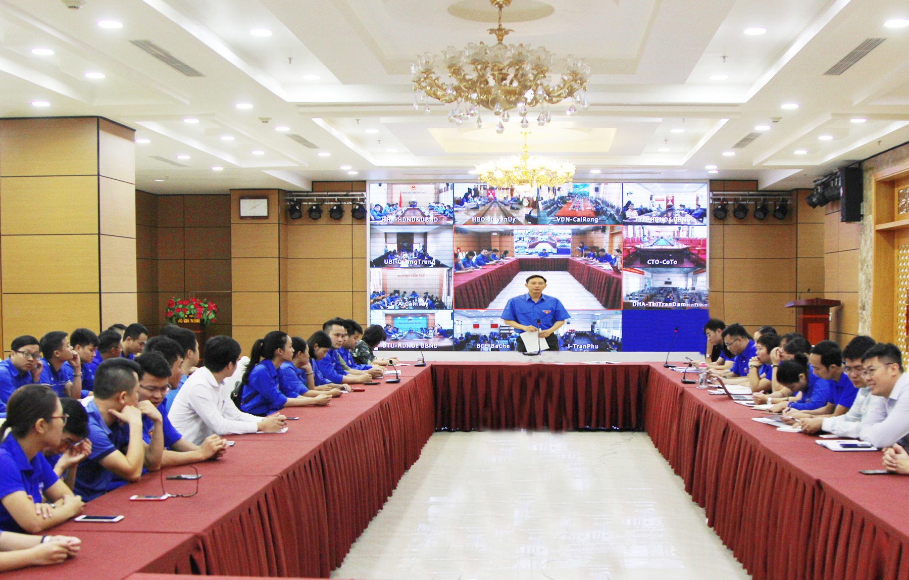Hội nghị trực tuyến quán triệt việc mở rộng địa giới hành chính, không gian phát triển của TP Hạ Long và huyện Hoành Bồ