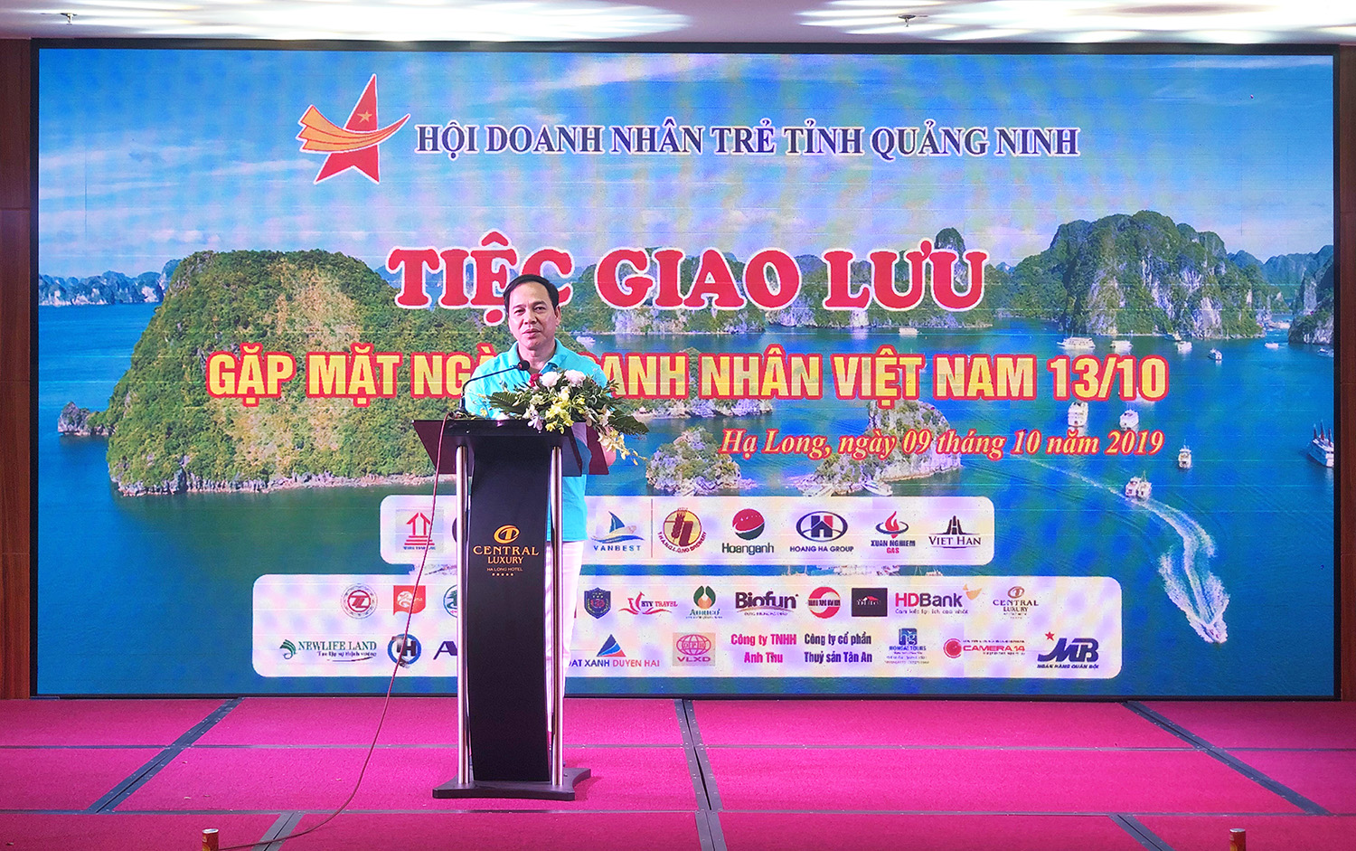 Đồng chí Đặng Huy Hâu, Phó Chủ tịch Thường trực UBND tỉnh phát biểu tại buổi lễ.