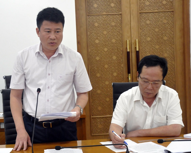Đồng chí Phó Chủ tịch UBND TP Hạ Long Nguyễn Ngọc Sơn phát biểu tại cuộc họp.