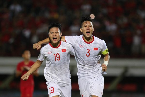  ĐT Việt Nam thăng tiến trên BXH FIFA sau chiến thắng trước Indonesia.