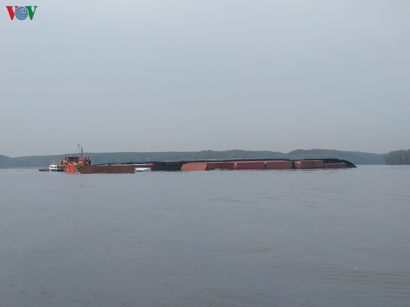 Tàu VIETSUN INT bị chìm trên sông Lòng Tàu đoạn qua địa bàn huyện Cần Giờ, TPHCM.