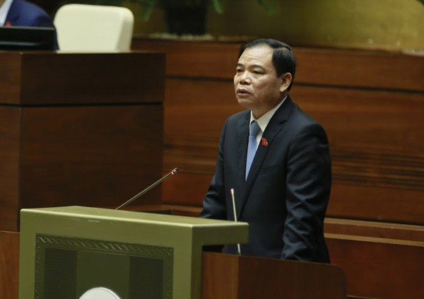 Bộ trưởng Nguyễn Xuân Cường là thành viên Chính phủ đầu tiên trả lời chất vấn
