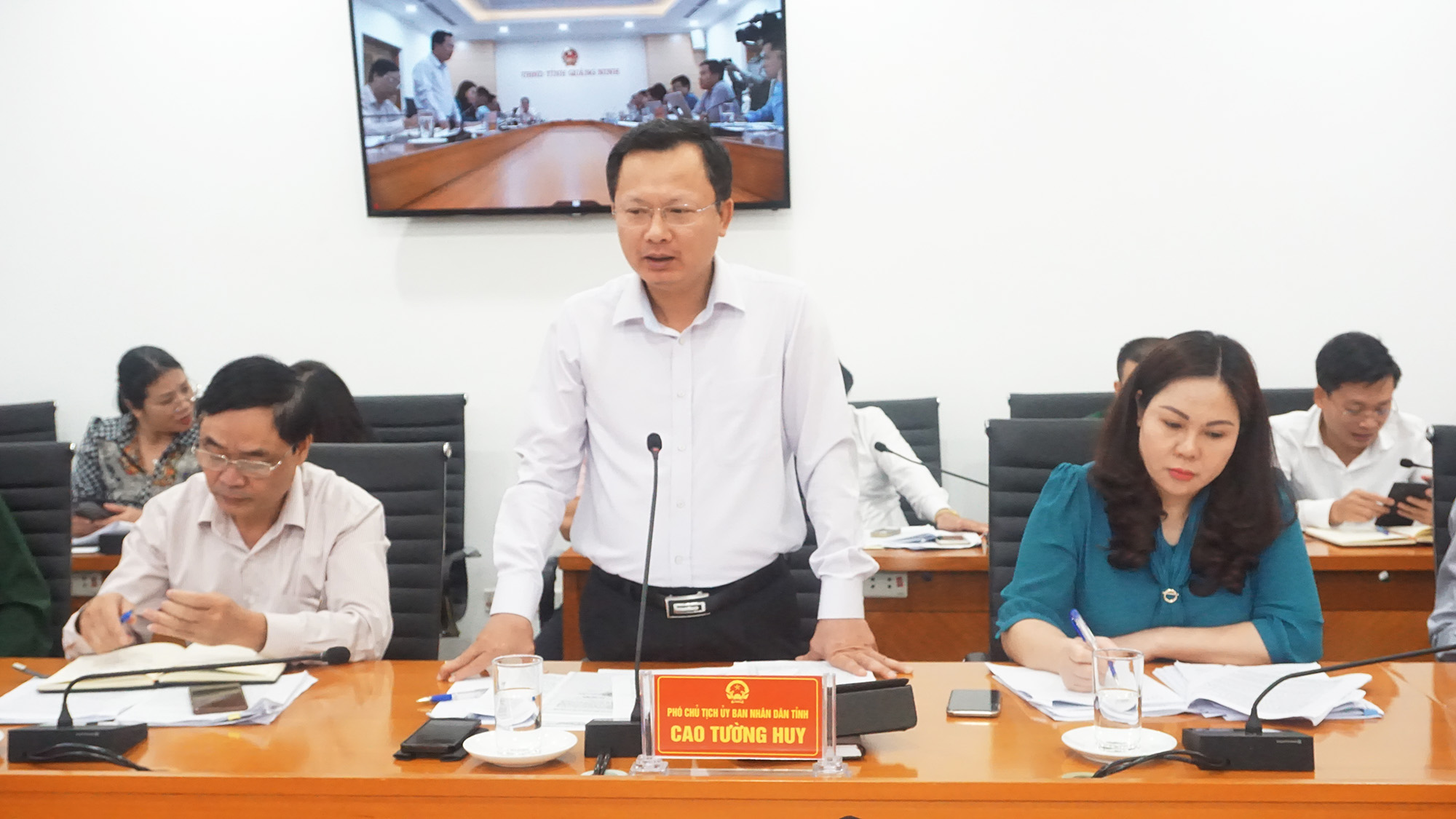 Đồng chí Cao Tường Huy, Phó Chủ tịch UBND tỉnh phát biểu tại buổi làm việc.
