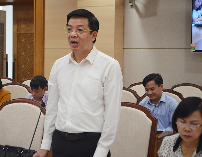 Đồng chí Nguyễn Văn Hồi, Phó Chủ tịch HĐND tỉnh, phát biểu tại buổi làm việc