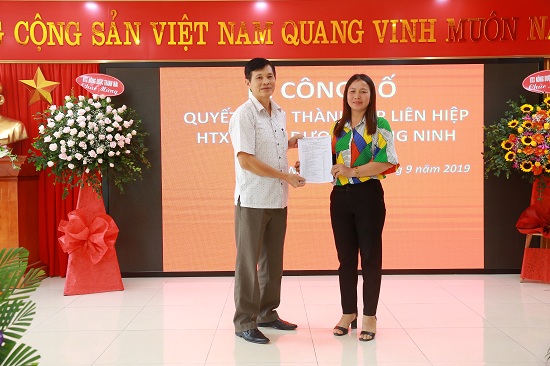 Liên minh Hợp tác xã nông dược Quảng Ninh được thành lập vào tháng 9, tại huyện Hoành Bồ.