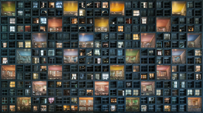 Tác phẩm “Life in Complex Ii” (Cuộc sống ở khu phức hợp Ii), chụp bởi tác giả Daniel Bonte. Bức ảnh đứng thứ 22 thể loại Kiến trúc và Môi trường xây dựng, hạng mục Mở rộng.