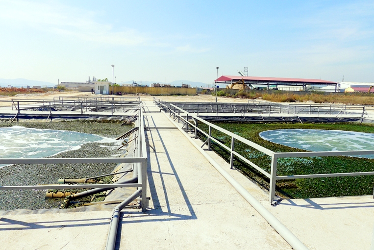Hệ thống xử lý nước thải Khu công nghiệp Việt Hưng (TP Hạ Long) ứng dụng Công nghệ sử dụng: Màng vi sinh chuyển động - MBBR