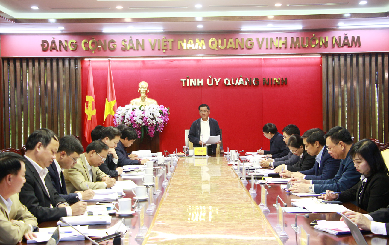 Đồng chí Trần Cẩm Tú, Bí thư Trung ương Đảng, Chủ nhiệm Ủy ban Kiểm tra Trung ương, phát biểu kết luận.