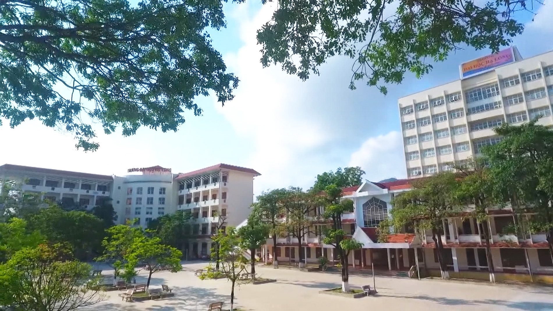 Cơ sở vật chất Trường Đại học Hạ Long ngày càng khang trang, hiện đại.