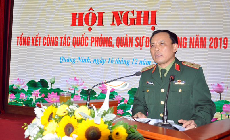 Thiếu tướng Đỗ Phương Thuấn, Phó Tư lệnh Quân khu 3 phát biểu chỉ đạo tại hội nghị
