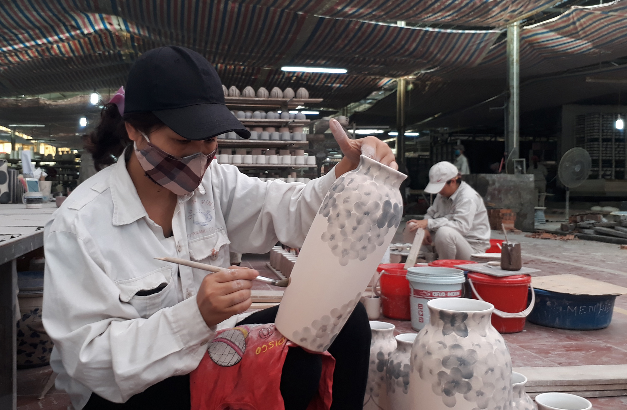 An artisan Quang Vinh Limited Company, Quang Ninh branch