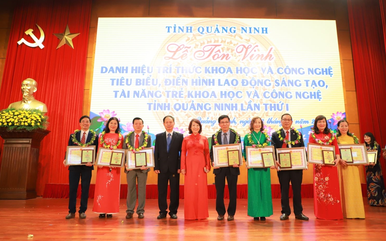 Y tế Quảng Ninh có 15 cá nhân đạt danh hiệu trí thức khoa học và công nghệ tiêu biểu, điển hình sáng tạo lần thứ nhất, năm 2019