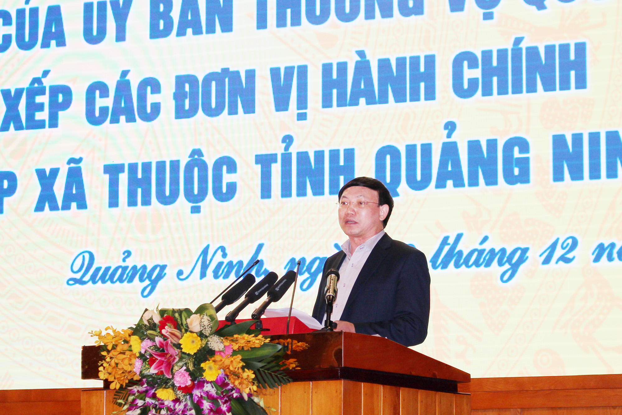 Đồng chí Nguyễn Xuân Ký, Bí thư Tỉnh ủy, Chủ tịch HĐND tỉnh, phát biểu chị đạo tại hội nghị.