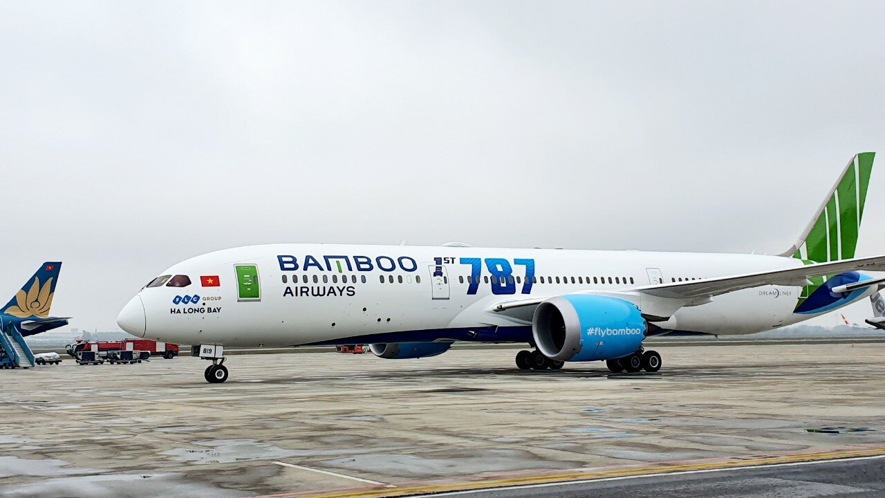 Máy bay thân rộng Boeing 787-9 Dreamliner đầu tiên mang tên gọi “Ha Long Bay” (Vịnh Hạ Long) vừa được Bamboo Airways nhận hôm 22/12/2019
