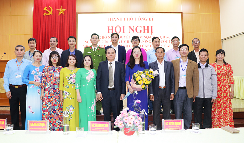 Ra mắt BCH Đảng bộ đơn vị hành chính mới phường Trưng Vương sau sáp nhập Điền Công - Trưng Vương